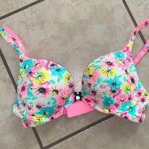 Limited edition body by Victoria’s secret floral & diamond embellished bra